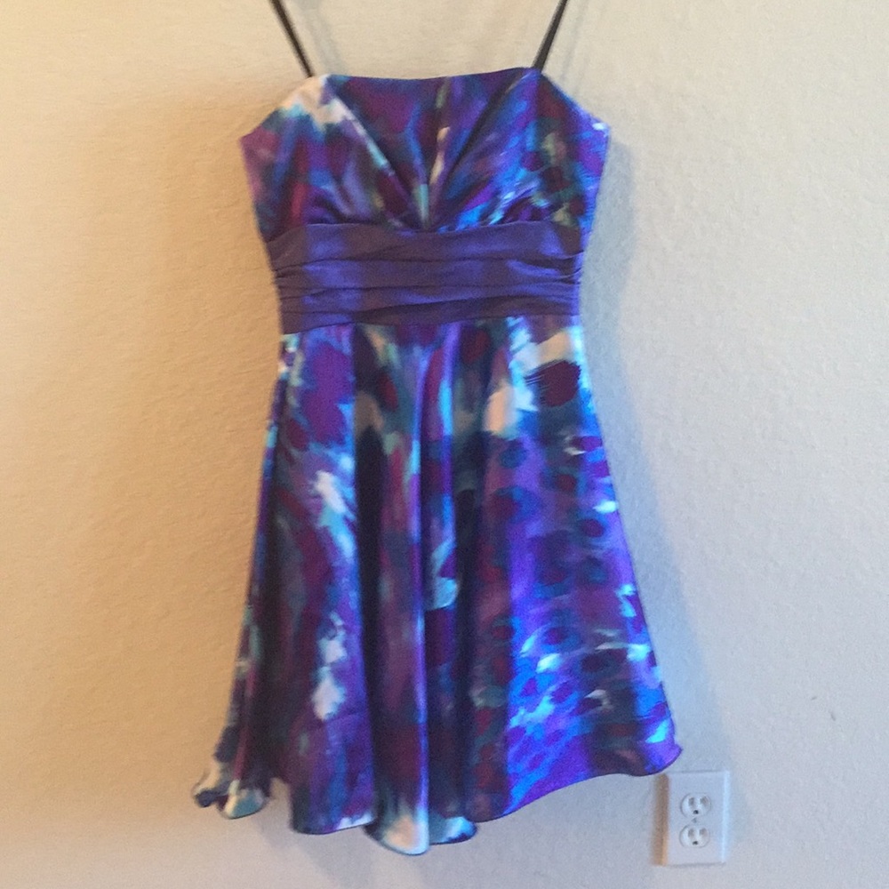 Steppin' Out womens cocktail watercolored